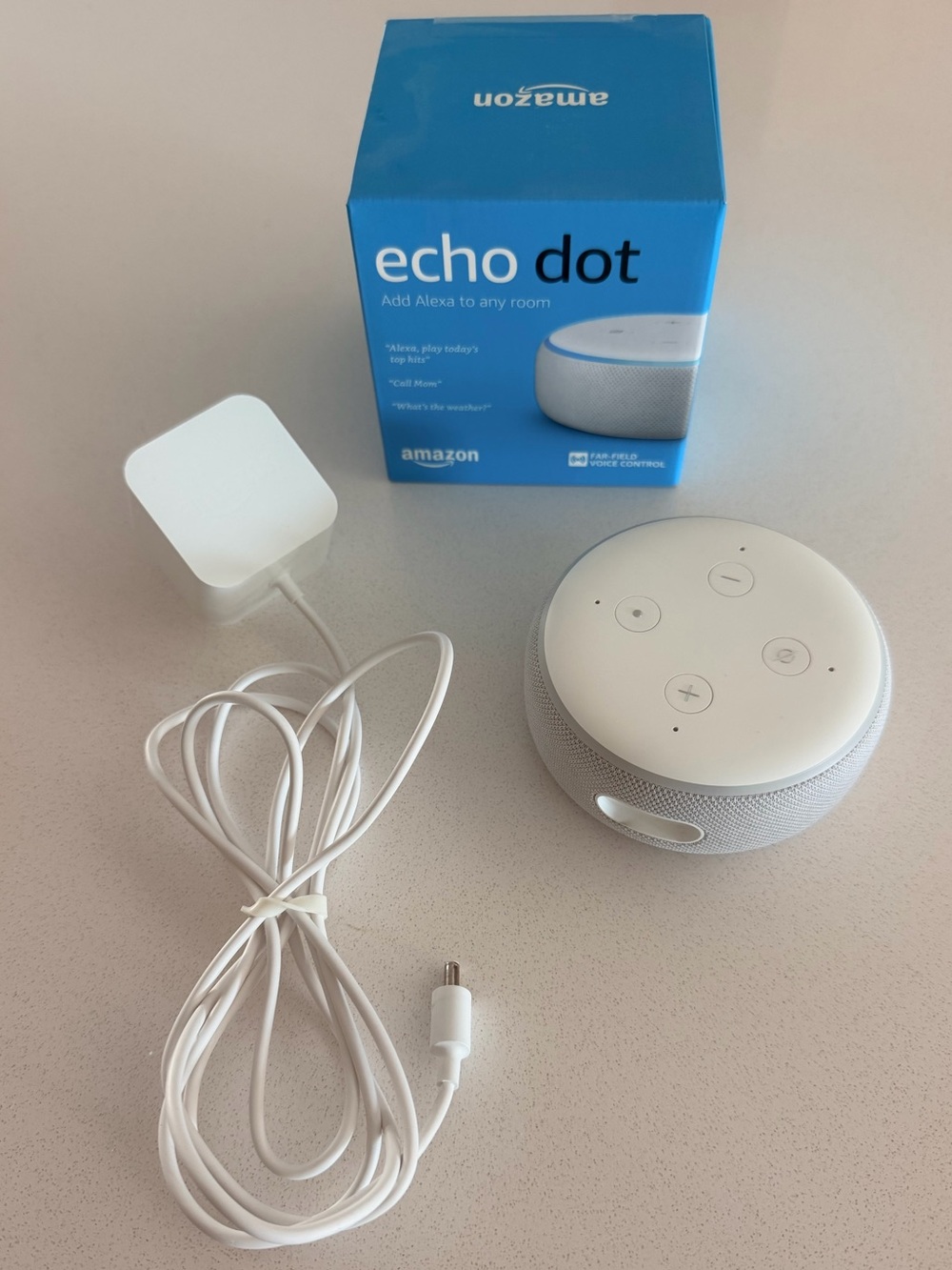 Amazon Echo Dot Smart Speaker - White with Original Packaging